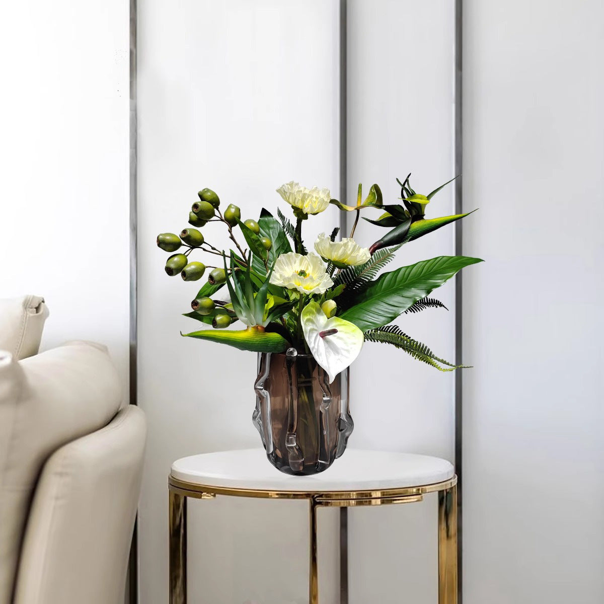 Konstblomarrangemang i Glasvas – Elegant och Högkvalitativ Inredning