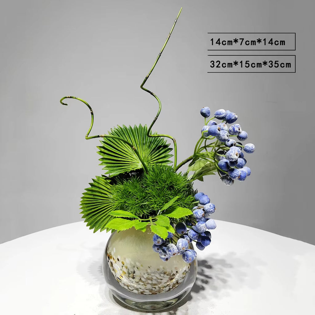 Konstväxter & Bär i Glasvas