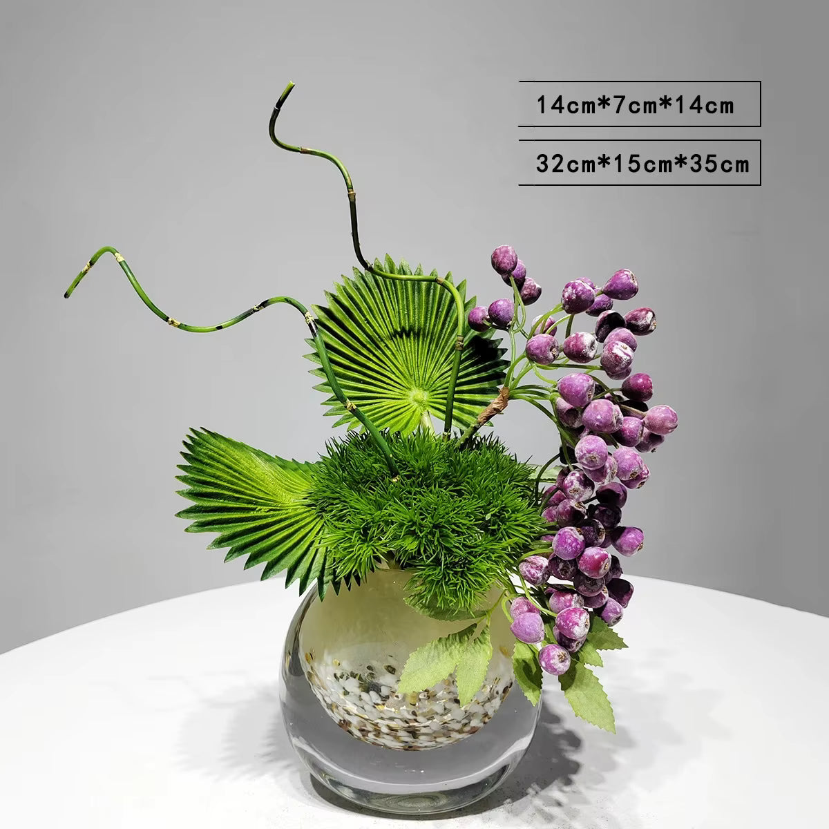 Konstväxter & Bär i Glasvas